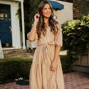 NWT Neutral Puff Sleeve Midi Dress